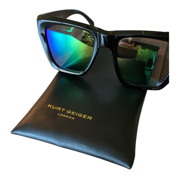 Kurt Geiger Black Cat-Eye Sunglasses with Green Mirrored Lenses. Case included - Picture 3 of 8